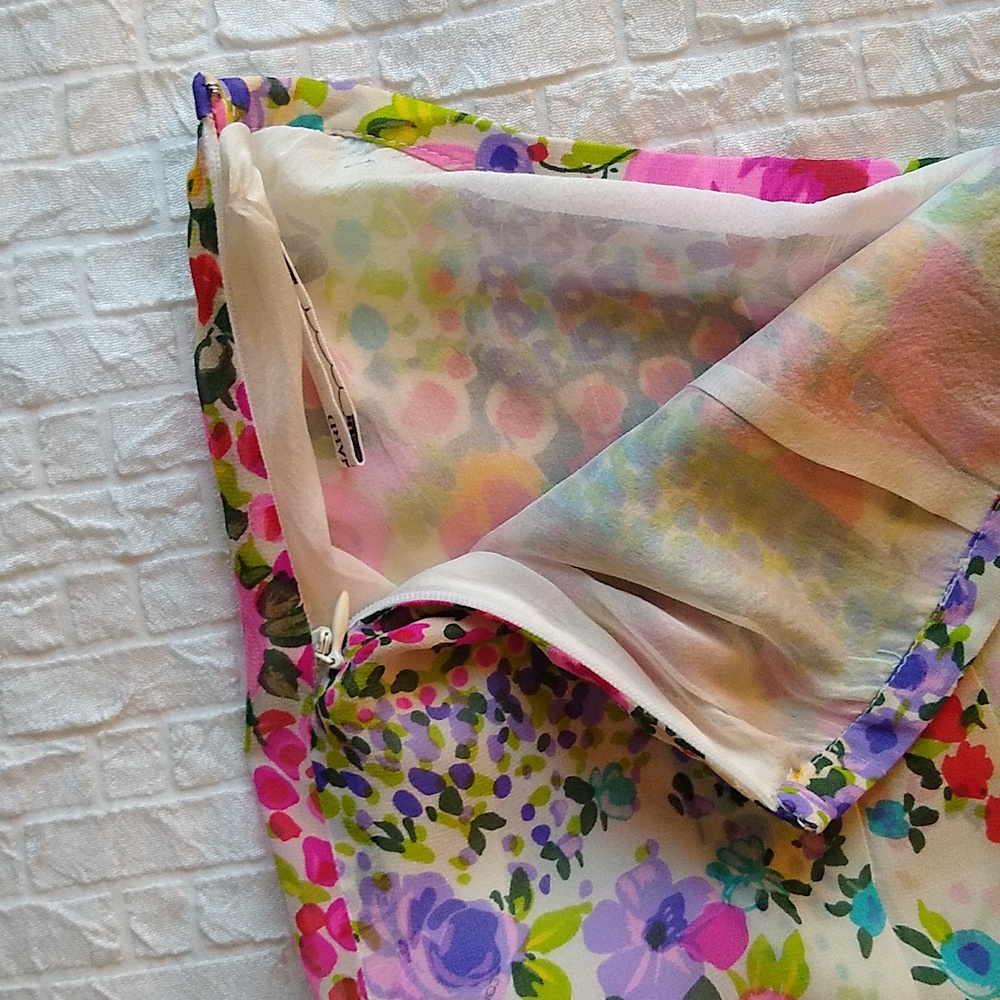 Leonard Paris pleated floral silk skirt size 40/ US 4-6 - Picture 8 of 8